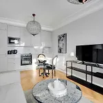Charming - 1br 4p - Trocadero *